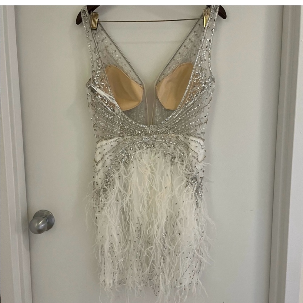 NWT Jovani SZ 8 Feather Dress 04042 - Picture 3 of 6